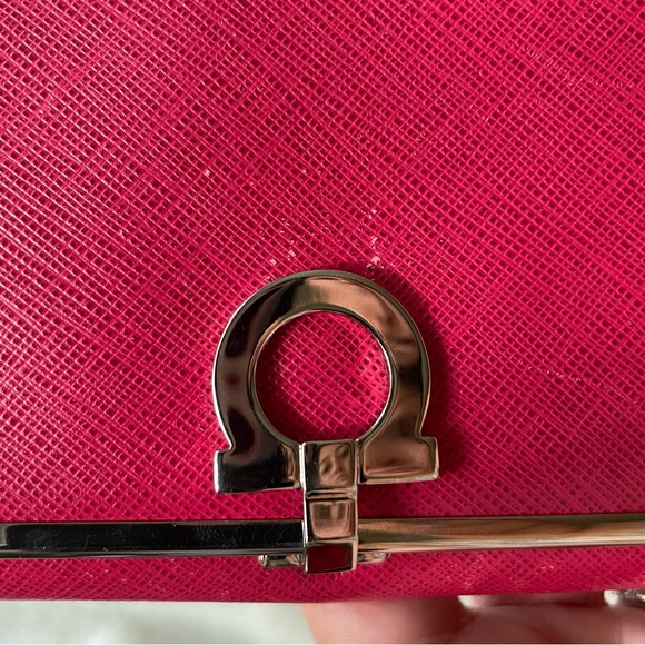 SOLD- Salvatore Ferragamo long wallet- vintage - Picture 17 of 17